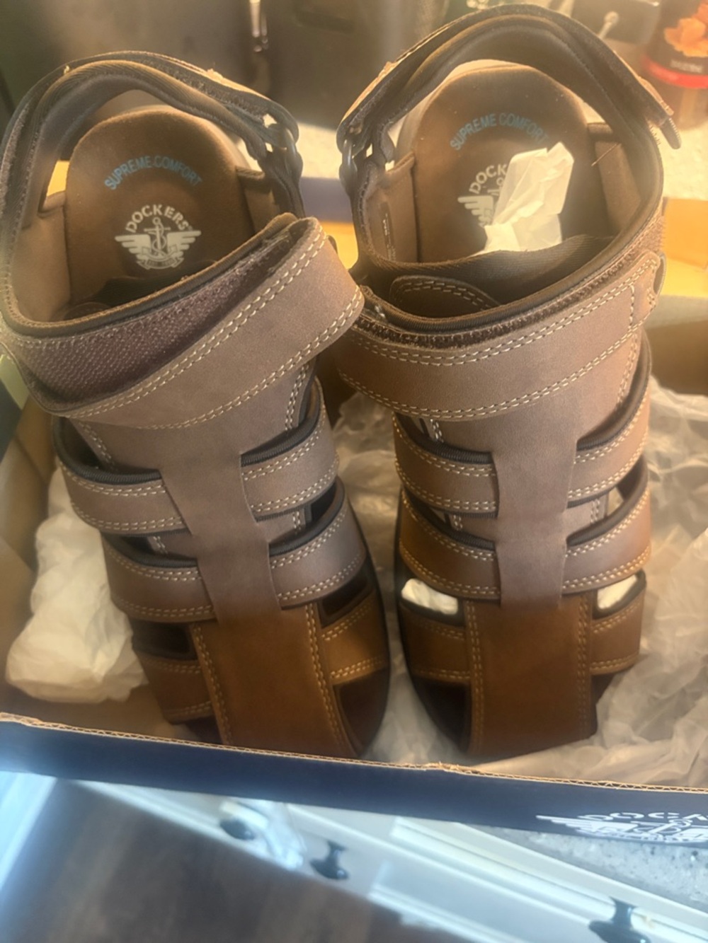 Dockers Men’s Brown and Dark Brown Leather Fisherman Sandals